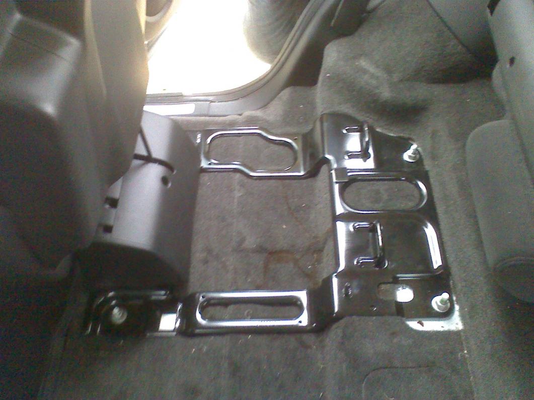 Chevy Traverse 2nd Row Bucket Seats Removal