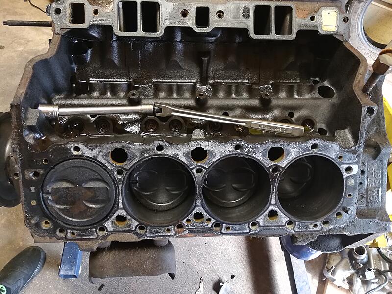 New member with a 1994 C1500 4.3L-4zismpc.jpg