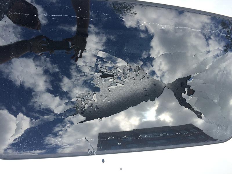 2016 Cruze Sun roof exploding-img_1237.jpg