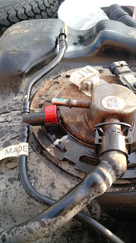 Suspect bad fuel pump 2006 Express 3599 6.0L-img_20170408_192732211.jpg