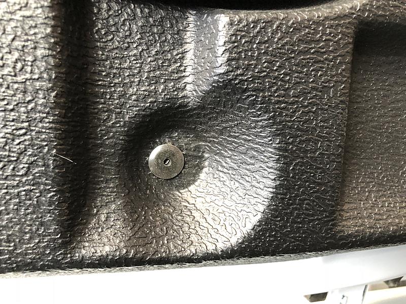 removing black door panels on side/rear cargo doors-aszwzmpmtbehqigetvicea.jpg