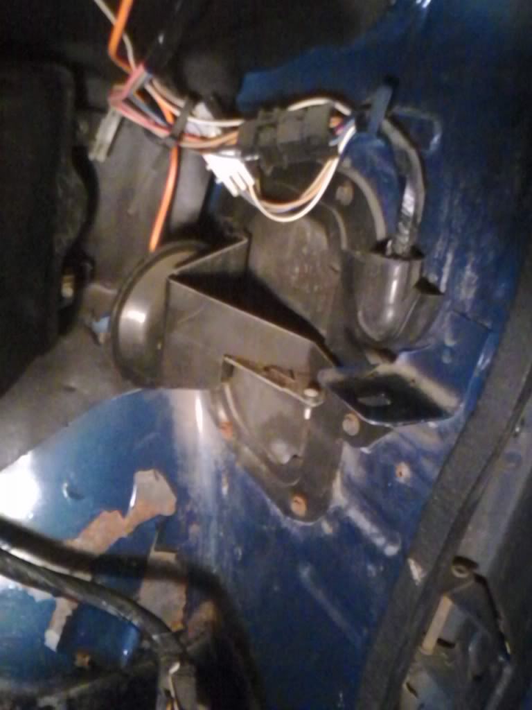 Name:  123009_160000.jpg
Views: 145
Size:  60.3 KB