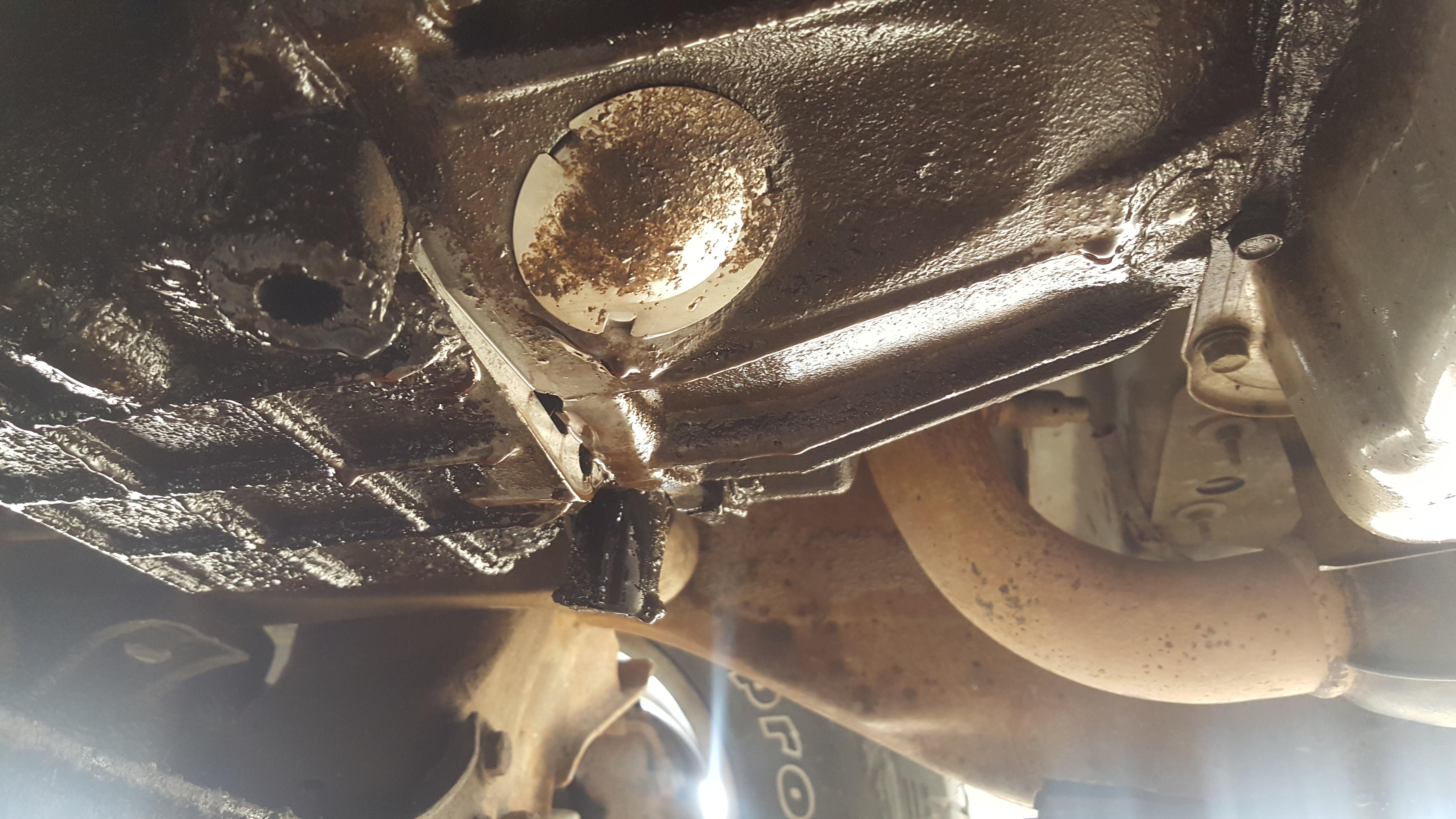 Bad oil leak - I need advice - Chevrolet Forum - Chevy Enthusiasts Forums