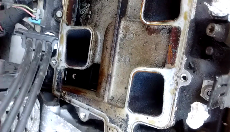 Can SomeOne Please Tell Me if this is Common REBUILDING 2005 3.8L IMPALA FROM MISFIRE-lim-oil-leak-2016-09-15-13h44m42s915.png