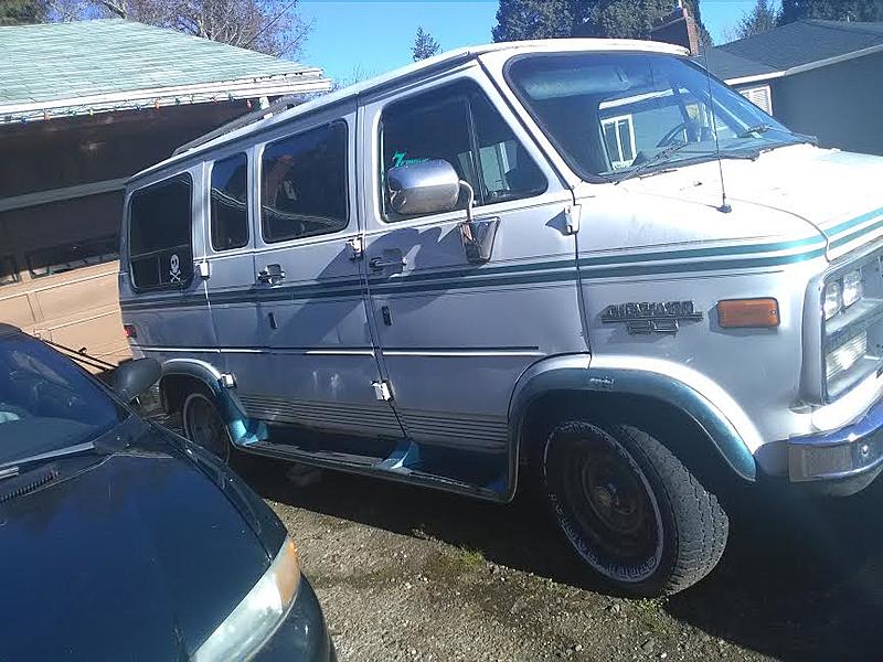 1995 G 20  Tavel Quest Van that was given to me.-unnamed-2-.jpg