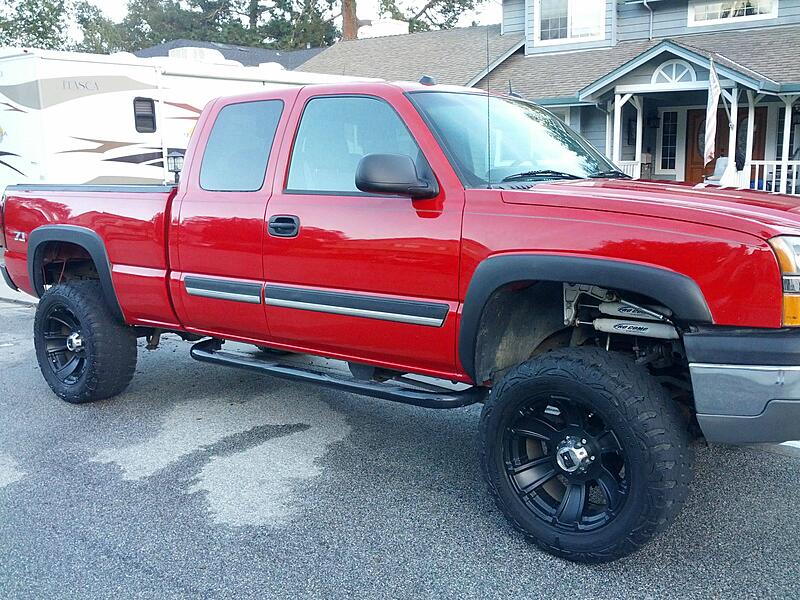 CA: 04 Red Lifted Silverado-7kxjjgr.jpg