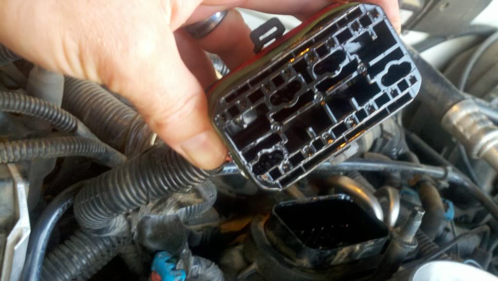 Name:  2012-05-15_19-15-37_529.jpg
Views: 879
Size:  83.9 KB