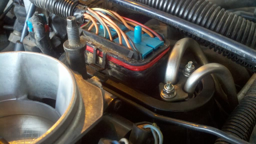 Name:  2012-05-15_19-14-13_5.jpg
Views: 919
Size:  90.5 KB