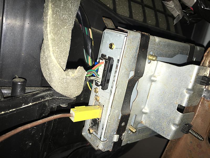 What is the box behind the passenger glove compartment?-img_3580.jpg