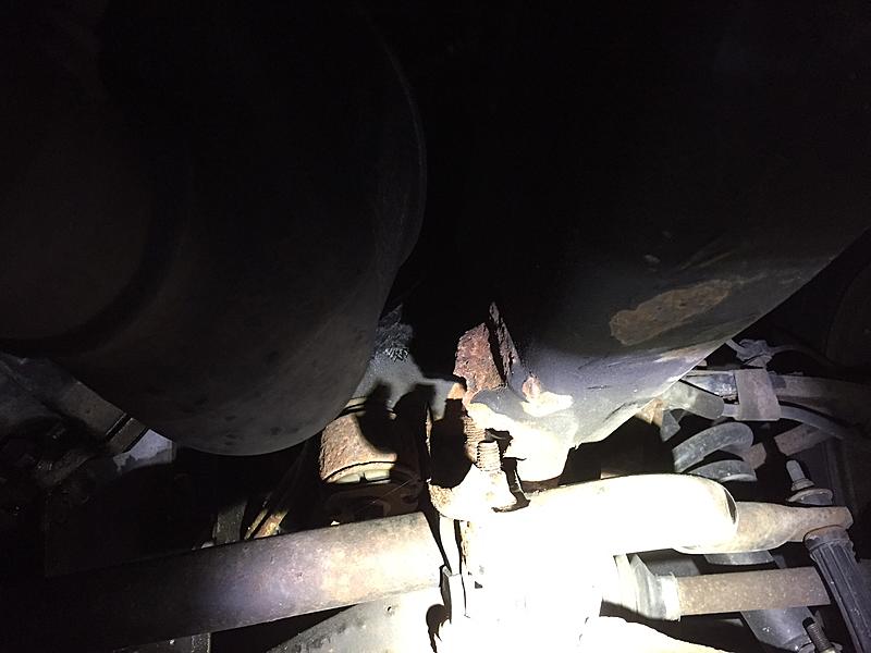 Sway bar support broke.-img_2795.jpg
