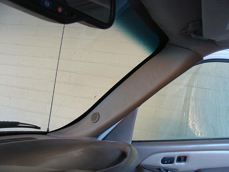 2005 Yukon trim panels-yxb191n.jpg