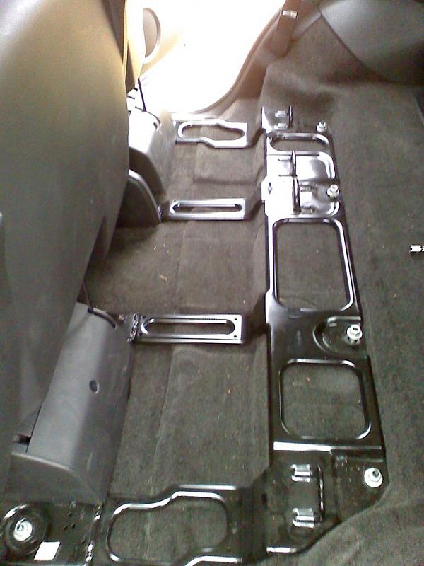 complete Cloth to leather swap bench to bucket seats in second row-0208091649a.jpg