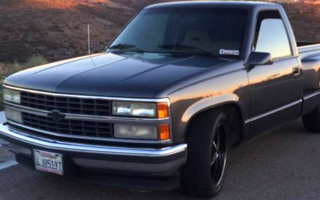 TRUCK YOU! A 1992 Chevrolet C1500 in the Garage