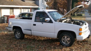 TRUCK YOU! A 1995 Chevrolet C1500 Stepside
