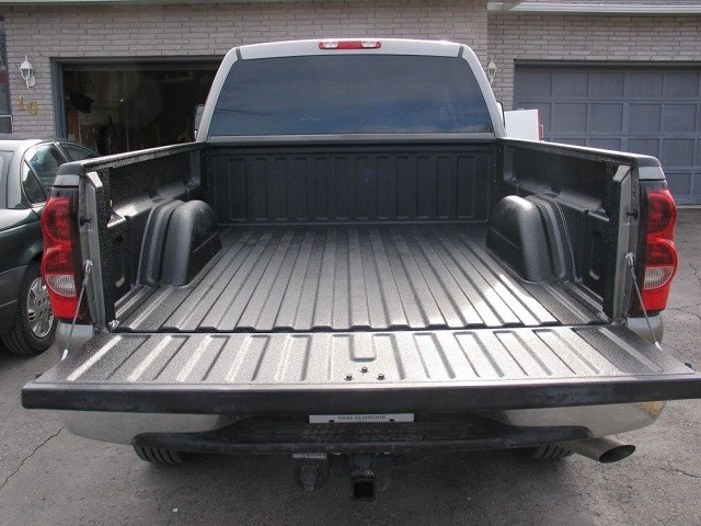 Here’s How to Shop for a Bed Liner for Your Chevrolet Silverado