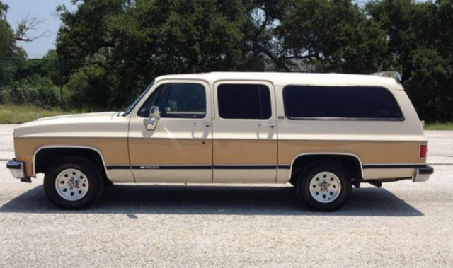 Immaculate 1991 Chevrolet Suburban Might Be Texas’ Best Kept Truck