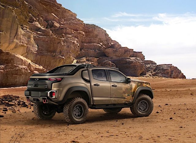 colorado-zh2-ready-for-stealthy-military-assault-chevroletforum