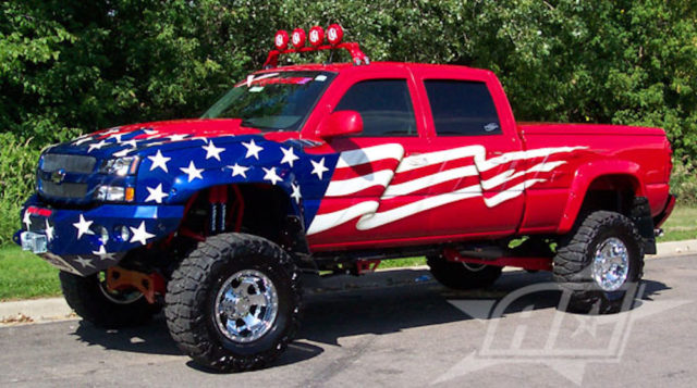 Chevrolet Silverado American Flag