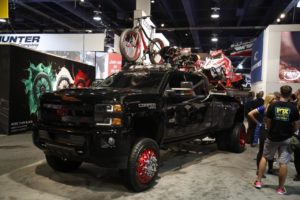 Cooper Tire’s Evolution H/T Wins 'New Product' Award at SEMA