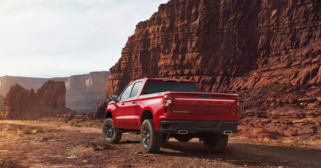2019 Chevrolet Silverado Unveiled - 5 Things You Need to Know