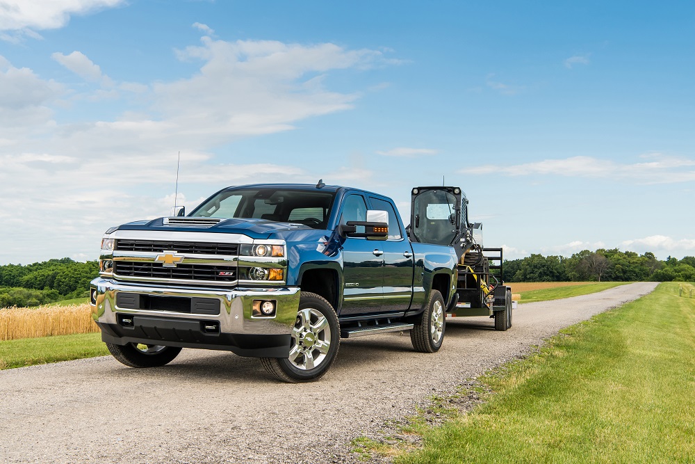 2018 Silverado 2500 HD in Deep Ocean Blue Metallic