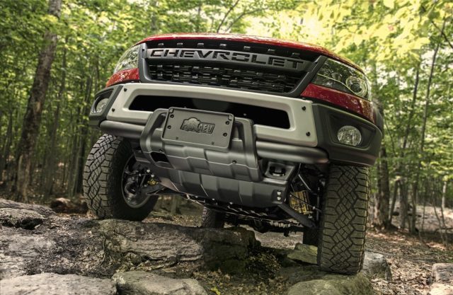 Chevrolet Unveils Colorado ZR2 Bison, Due in January