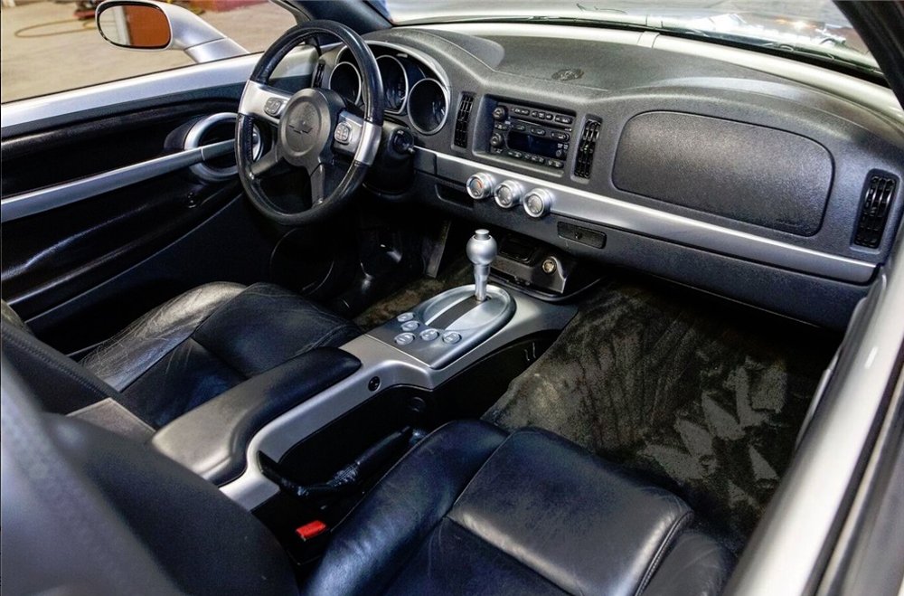 2005 Chevrolet SSR Interior