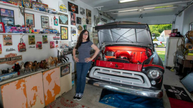 Cynthia Raven Chevy Garage