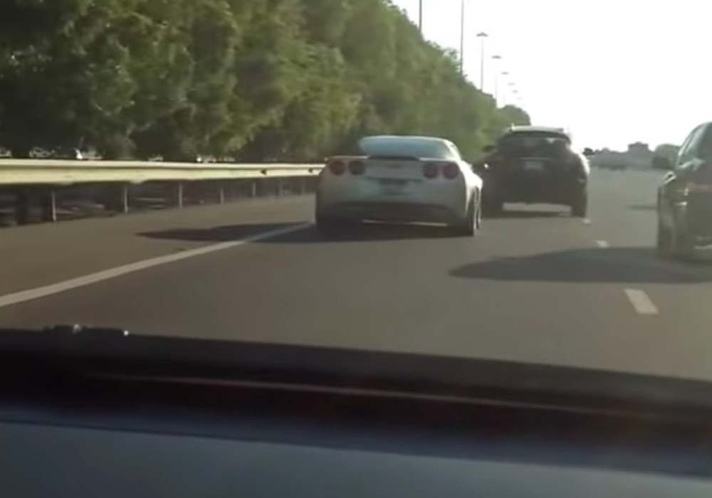 Corvette Z06 vs Lamborghini
