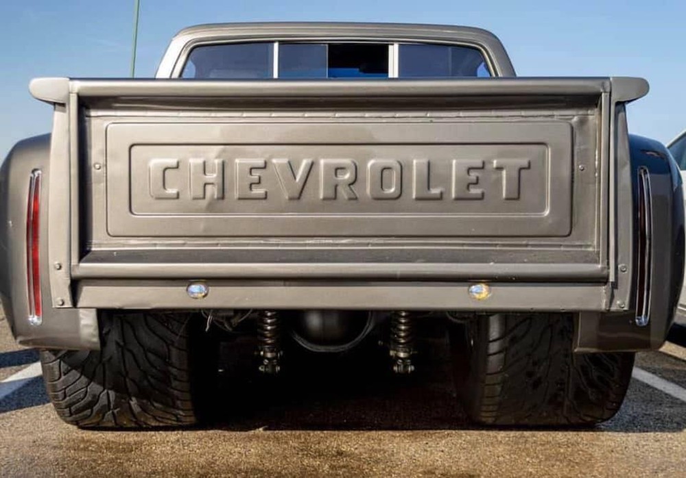 TruckWarz - Chevy Truck with Fat Tires