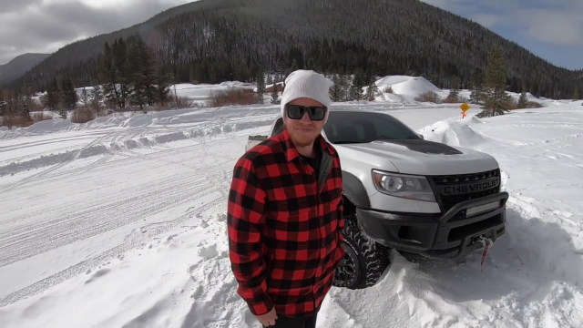 YouTuber Pits Unstoppable Colorado ZR2 Bison Against Major Snow Bank!