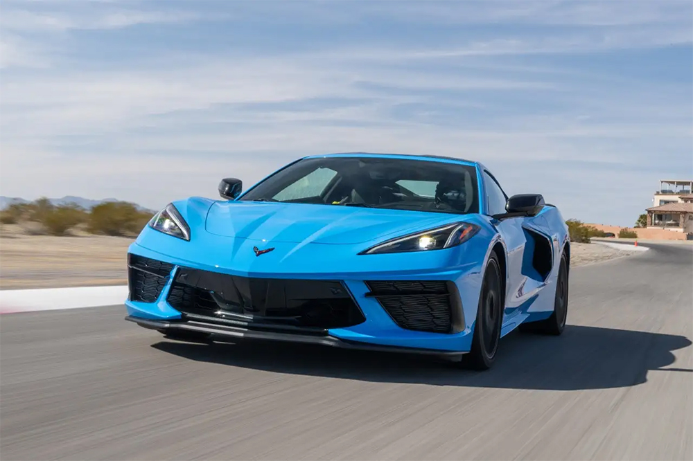 2020 Chevy Chevrolet Corvette Coupe Stingray Rolling Shot