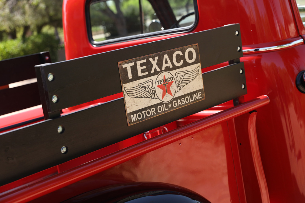 1952 Texaco themed GMC 101 pickup