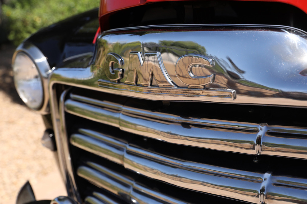 1952 Texaco themed GMC 101 pickup grille