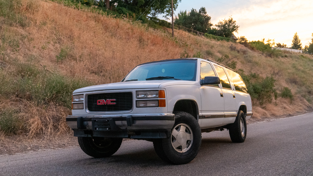 1994 GMC Chevrolet Suburban K1500 4x4 4WD One Owner Blue Interior 5.7 V8