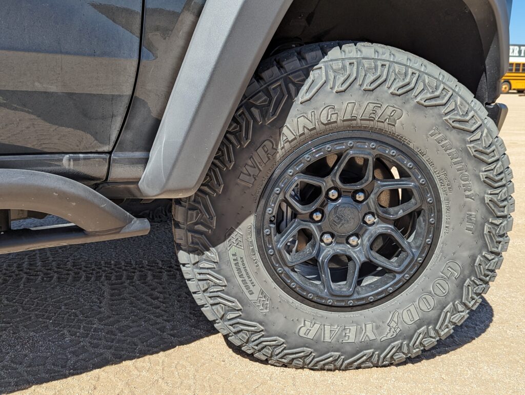 Chevrolet ZR2 Bison: It's All In the Family