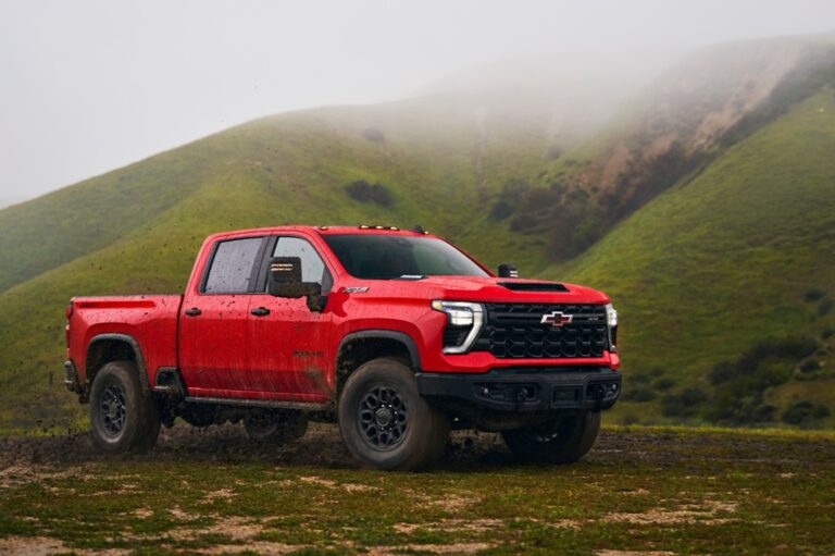 Chevrolet Introduces the 2025 Silverado HD Trail Boss ChevroletForum